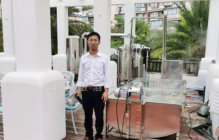 1.10杏耀蒋总上门指导学员酿酒