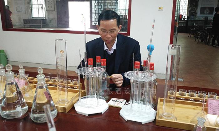 杏耀酿酒蒸馏设备酿酒师带你学习勾调技术