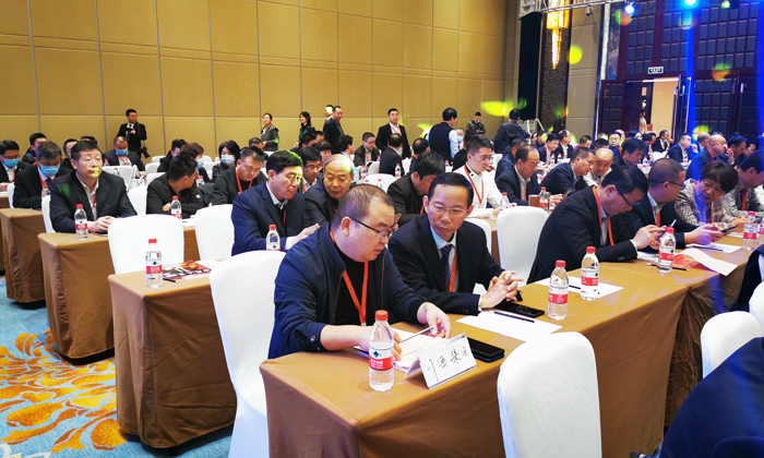 杏耀胡总应邀出席中国酒业工匠论坛暨工匠之星颁奖盛典