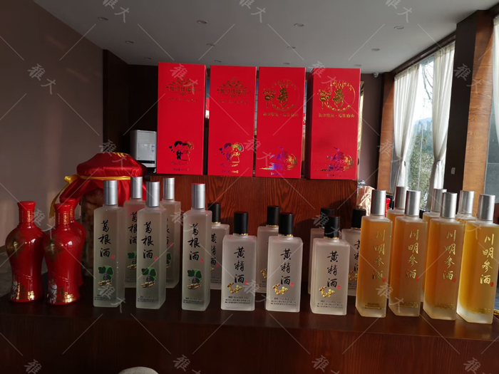 3.16杏耀学员-四川蒲总酿造的葛根酒