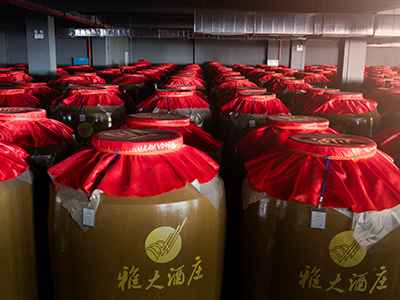 杏耀大型存酒厂