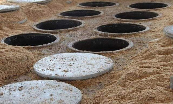 31-20年老师傅用杏耀小型酒厂酿酒设备、地缸酿出“最干净的酒”2