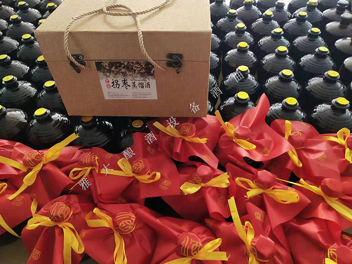12-3杏耀不锈钢酿酒设备做的拐枣酒