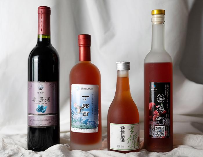杏耀客户酿造的各种水果酒