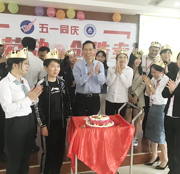 杏耀酿酒设备1-4月员工生日会2