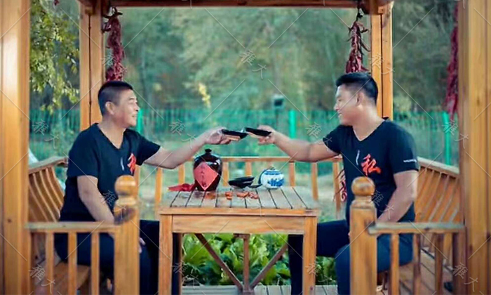 10.13用杏耀蒸馏设备酿酒设备酿出白酒好喝不上头